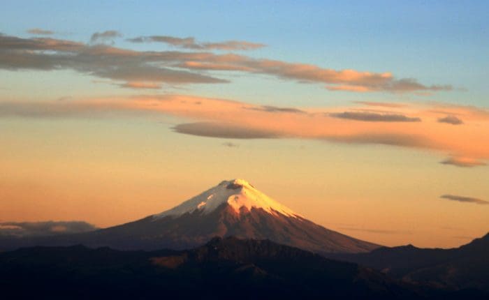 Ecuador Highlands Tour - Avenue of the Volcanoes Ayni Peru