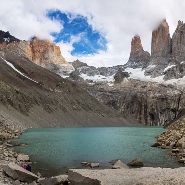 french-valley-amphiteater-peaks-torres-del-paine